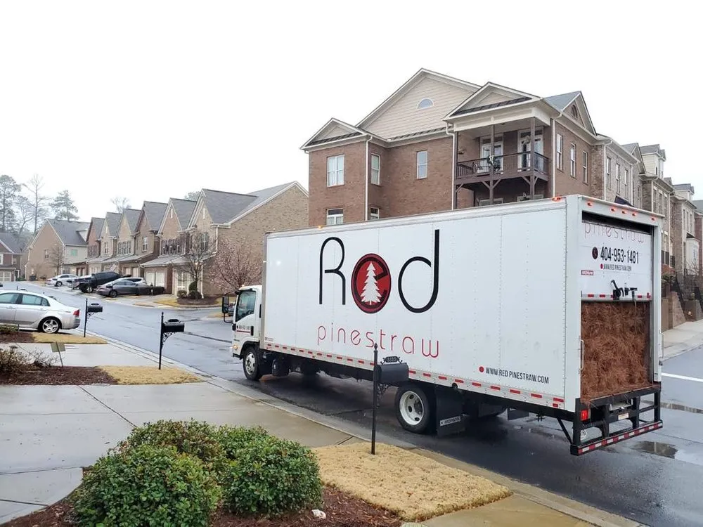 Top-rated yard maintenance with custom design in Marietta, GA by Red Pinestraw