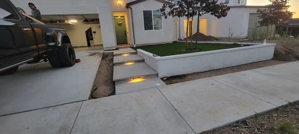 Reliable lawn mowing service with custom design across Temecula, CA - Red Rhino