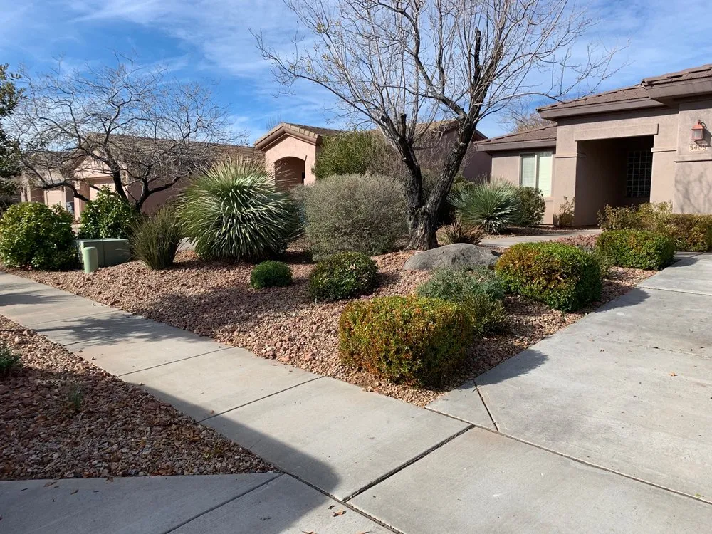 Top-rated yard cleanup service with custom design in St. George, UT by Red Rock Lawnsmen