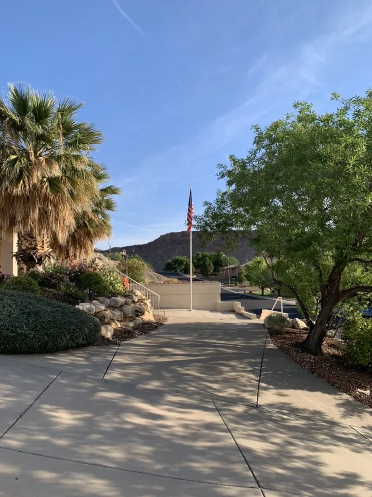 Expert residential landscaping experts serving St. George, UT - Red Rock Lawnsmen