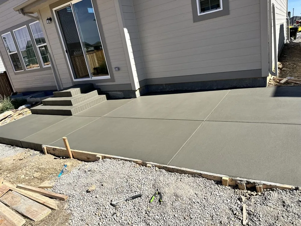 Top-rated yard maintenance in Thornton, CO - Red Rock Outdoor Living