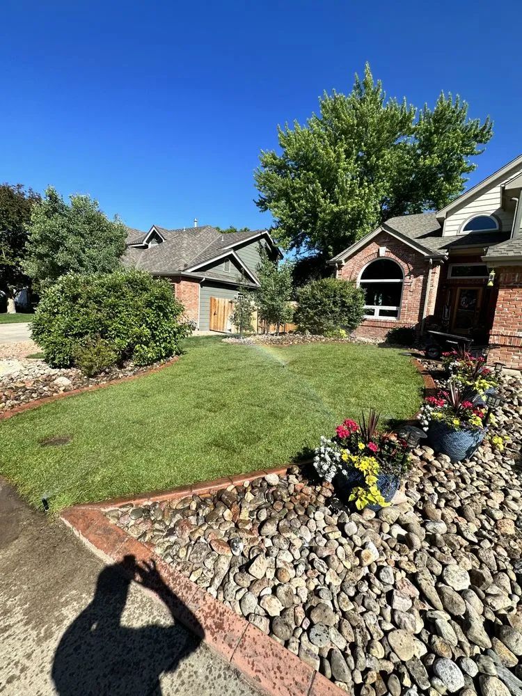 Reliable landscaping services experts serving Thornton, CO - Red Rock Outdoor Living