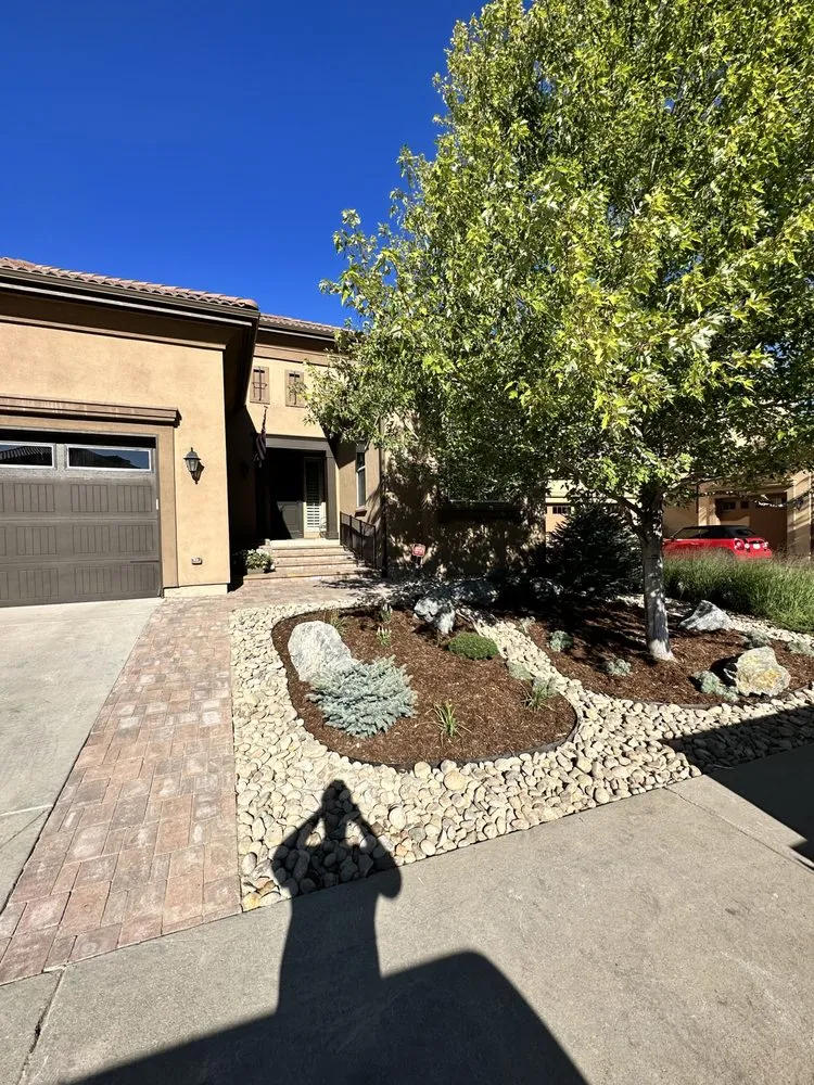 Expert landscaping services experts serving Thornton, CO - Red Rock Outdoor Living