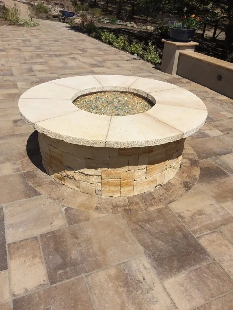 Custom yard maintenance experts serving San Martin, CA - Red Roots Landscape