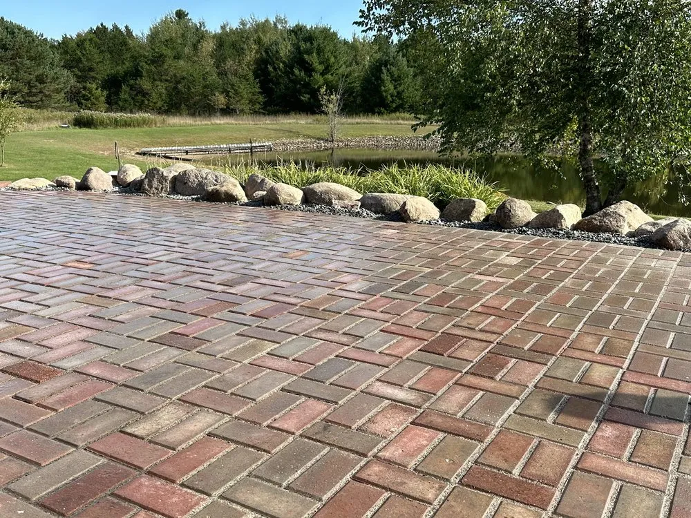 Local yard cleanup service experts serving Wisconsin Rapids, WI - Red Run Property Services