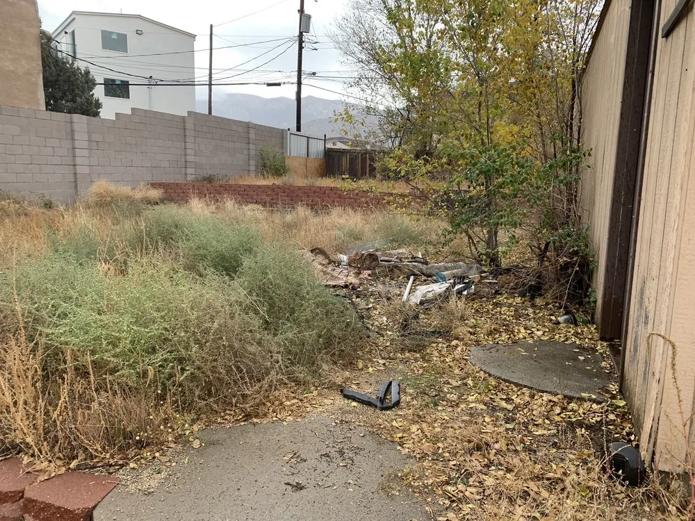 Local yard maintenance experts serving Albuquerque, NM - Red Shovel Landscape