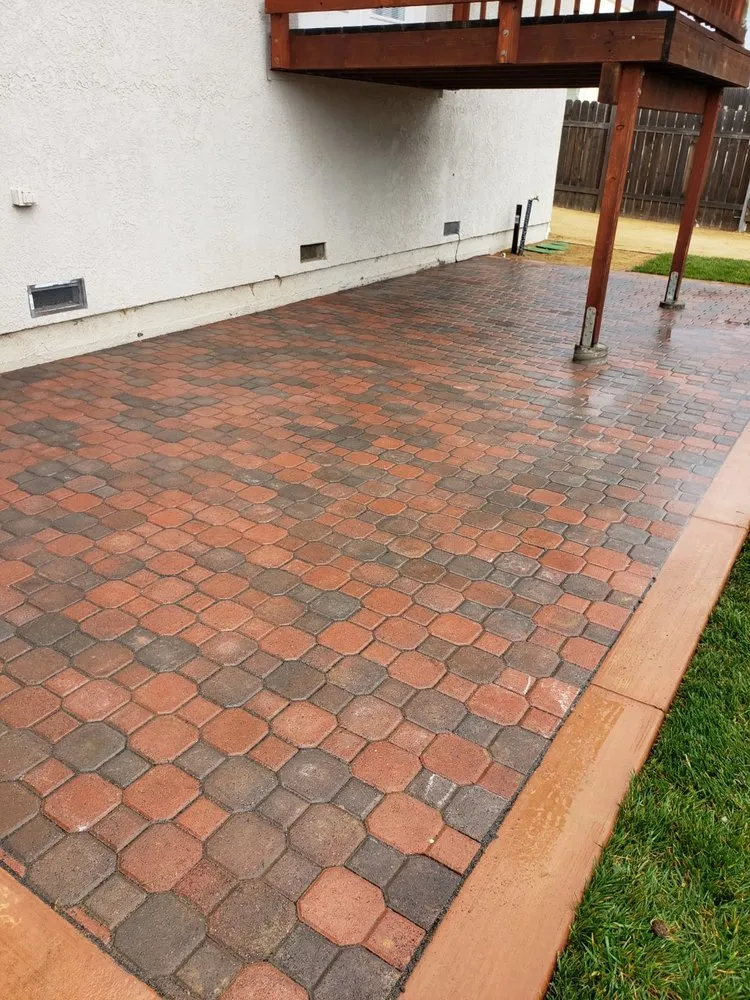 Professional landscaping services experts serving Paso Robles, CA - Red Tail Landscaping