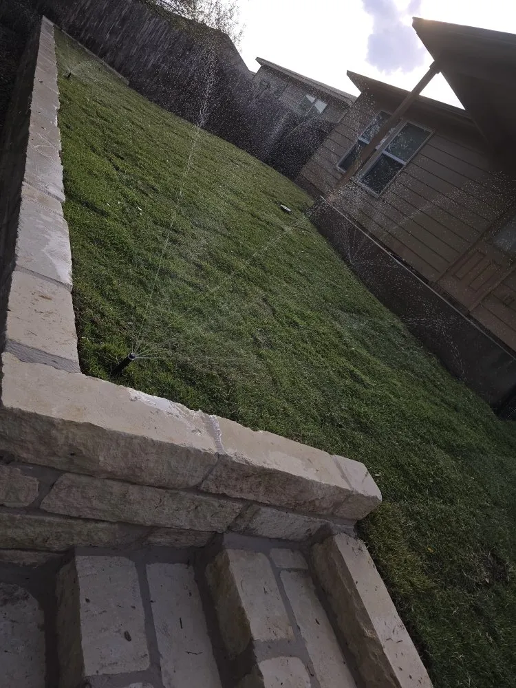 Top-rated yard cleanup service experts serving Jarrell, TX - Red Tip Landscaping