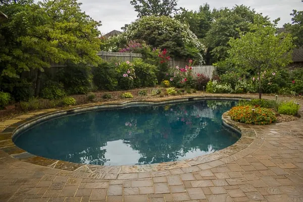 Professional lawn mowing service in Edmond, OK - Red Valley Landscape & Construction