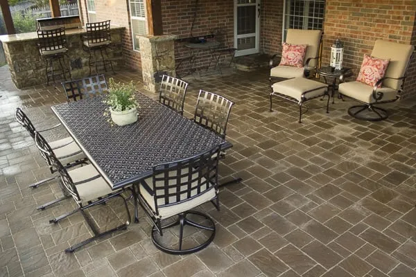 Trusted outdoor landscaping experts serving Edmond, OK - Red Valley Landscape & Construction