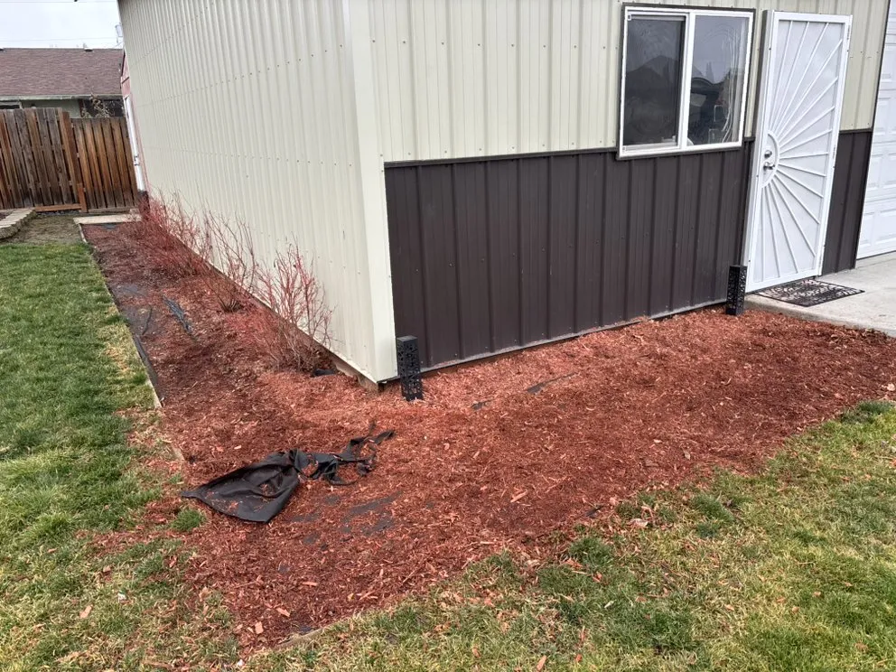 Professional yard maintenance in Wenatchee, WA - Red Widow