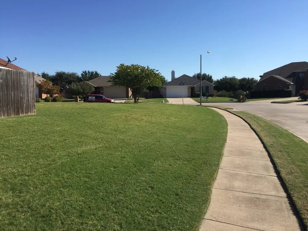 Affordable residential landscaping in Benbrook, TX - Redbird Landscaping