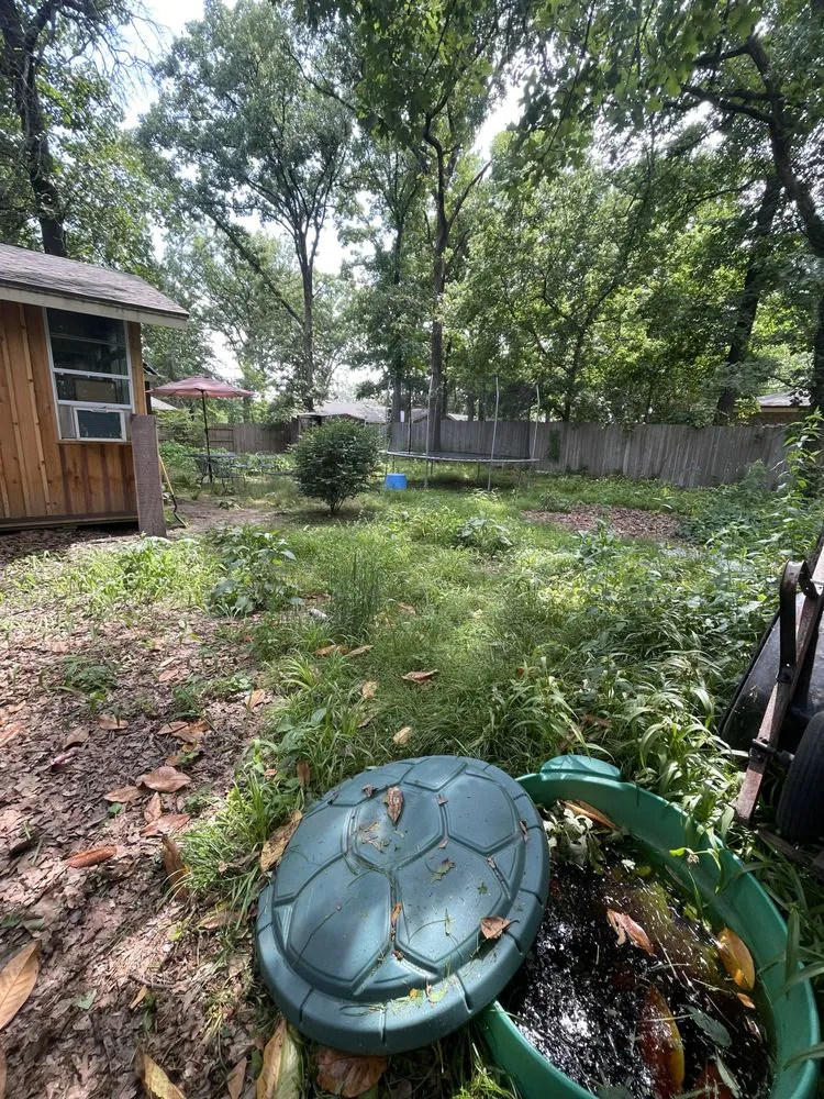 Professional landscape design for beautiful yards in Tahlequah, OK by RedBird Mowning Service's