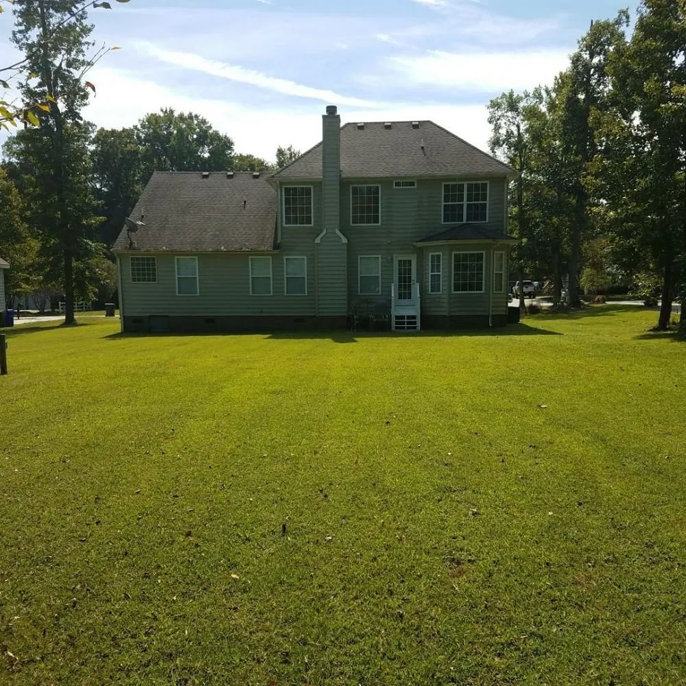 Custom garden landscaping in Franklin, VA - Reddick & Sons Lawn Care Services