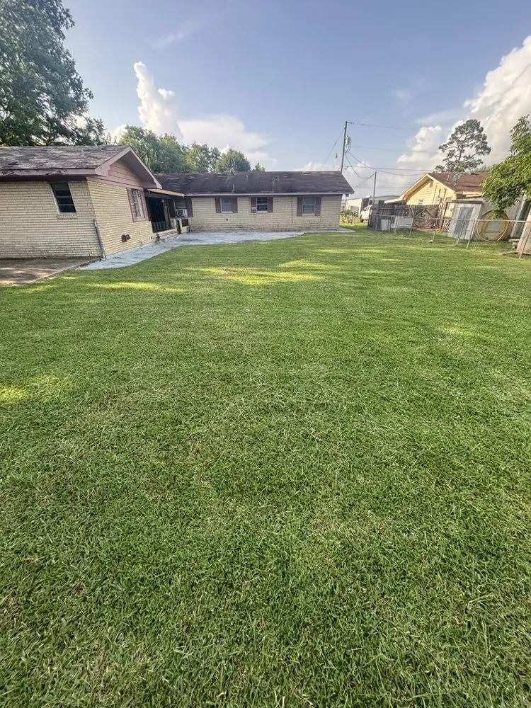 Top-rated landscape design in Crowley, LA - Redeemed Lawncare