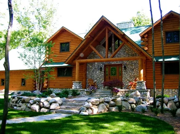 Affordable landscaping services for beautiful yards across Midland, MI - Reder Landscaping