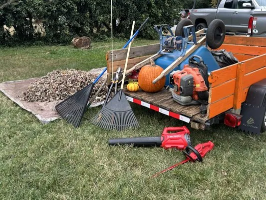 Redford’s Lawn Care and Services