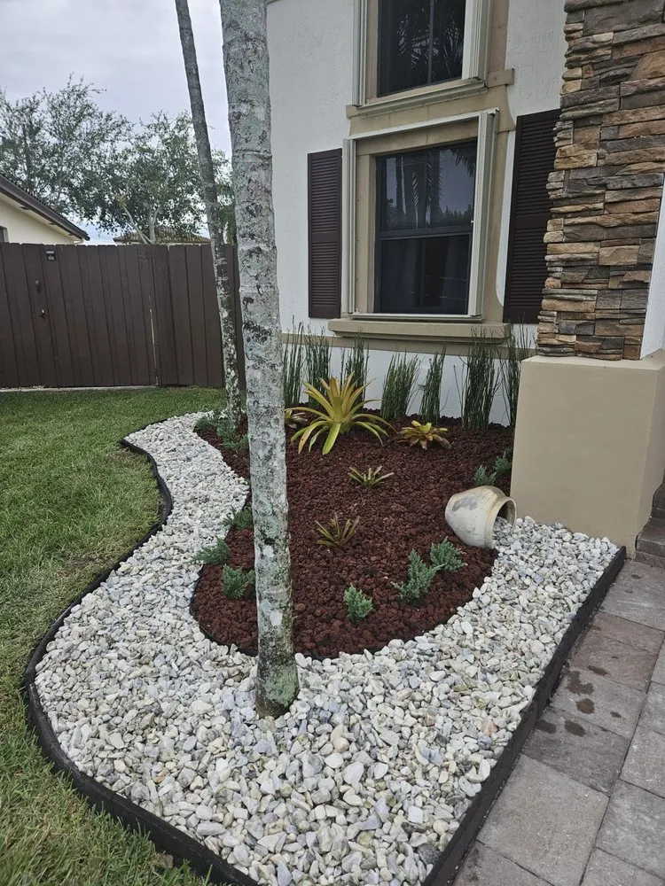 Local lawn care service in Redland, FL by Redlands Best Lawn Service