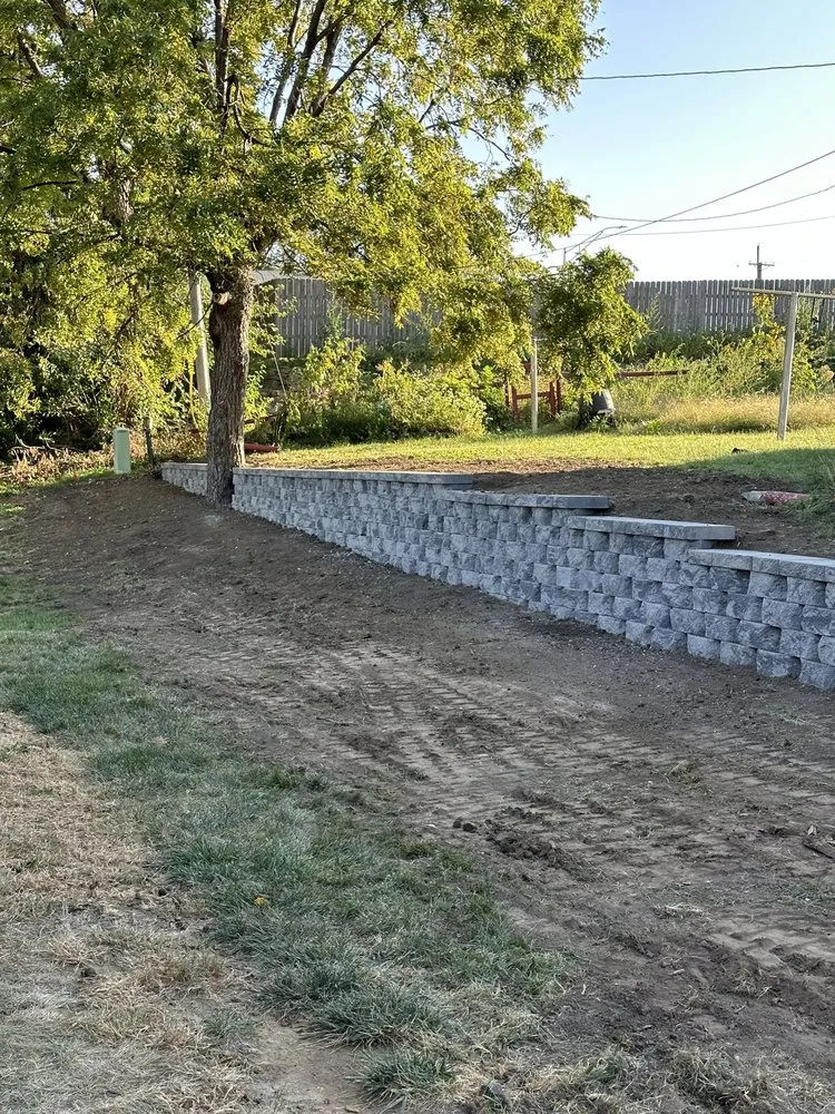 Reliable landscaping services in Omaha, NE - Redleaf Landscaping