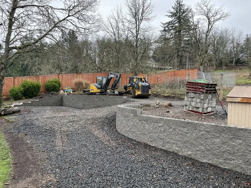 Local yard maintenance experts serving Silverton, OR - Redline Industries