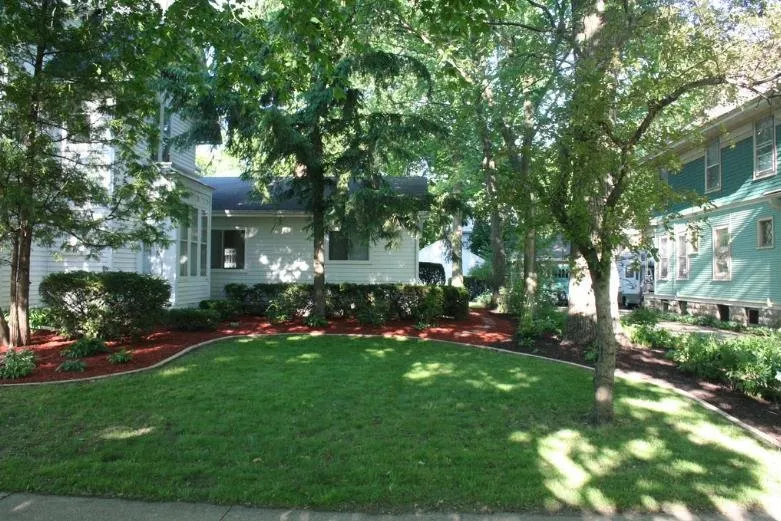 Local lawn mowing service for homes in Richland City, IN by Redline Landworks