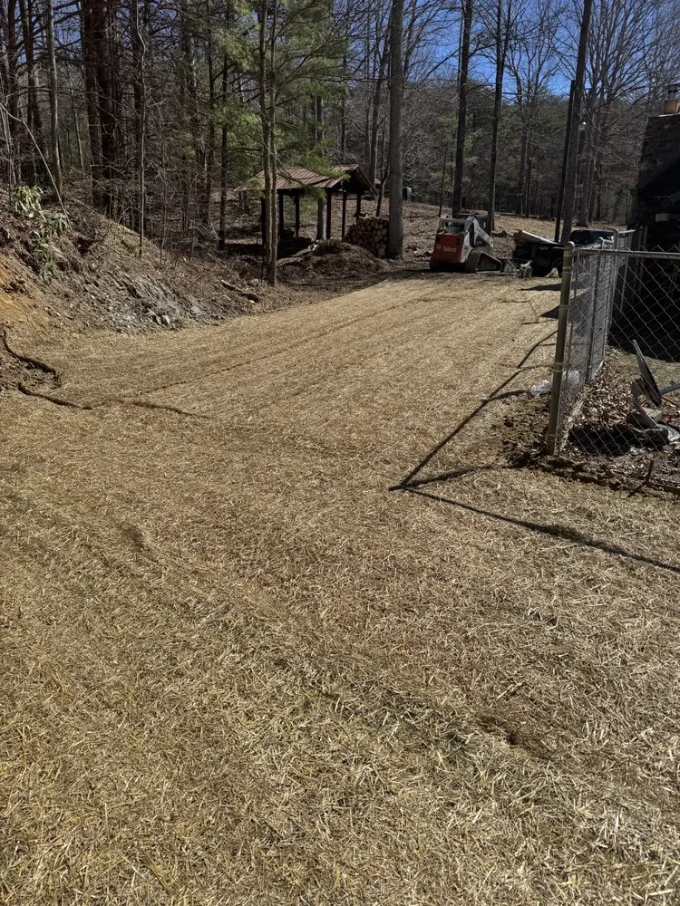 Reliable garden landscaping in Tellico Plains, TN - Redline Lawn & Excavating