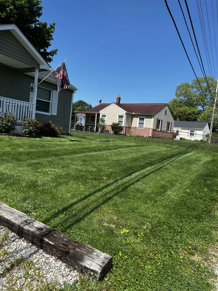 Top-rated landscape design for outdoor upgrades across Fairlawn, VA - Redline Lawn Care