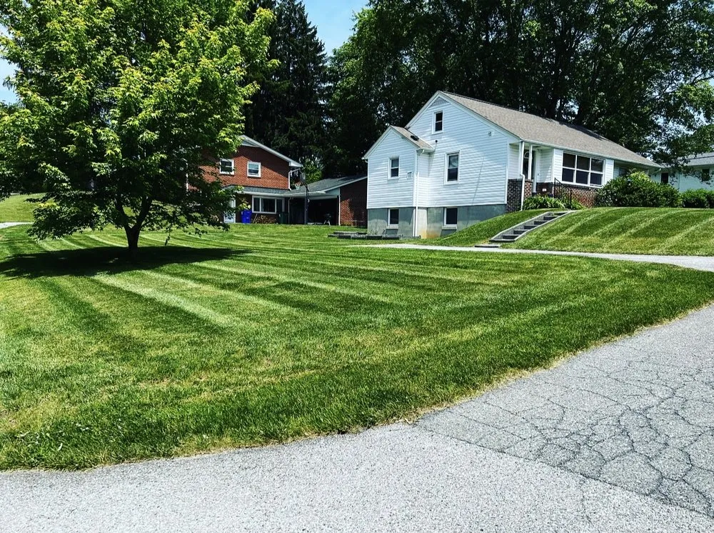 Professional lawn mowing service in Fairlawn, VA - Redline Lawn Care