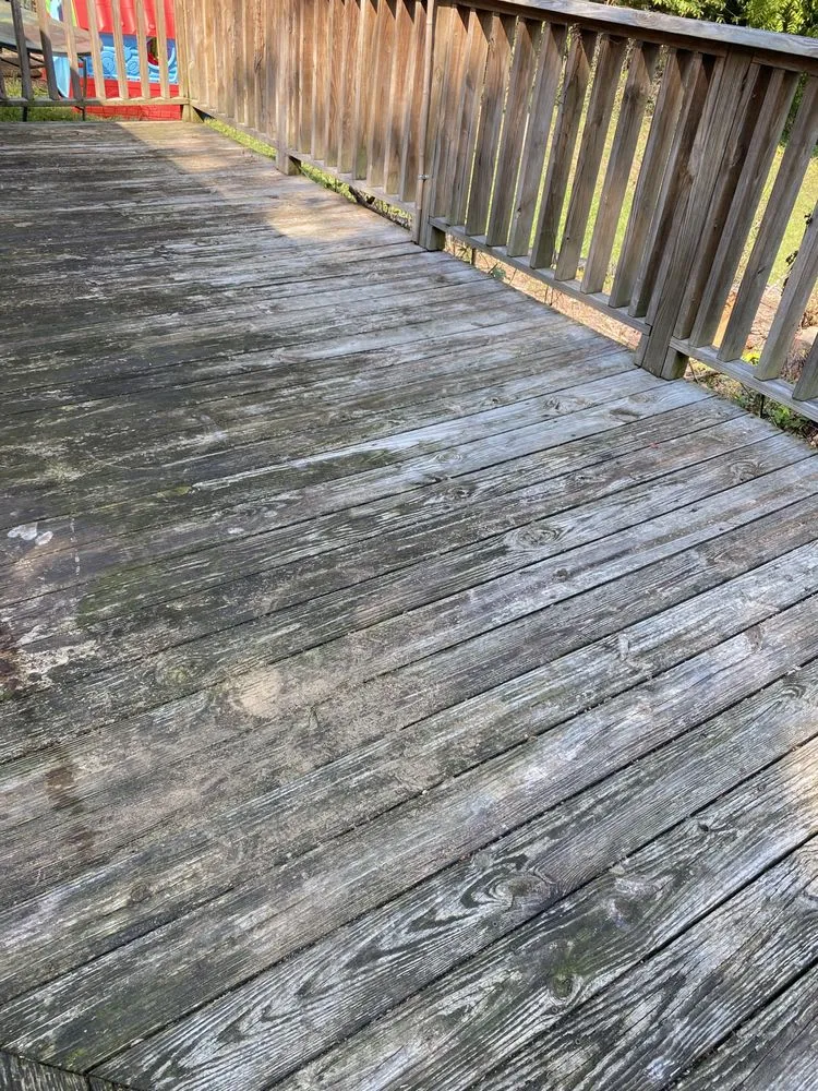 Expert lawn mowing service for homes across Fairlawn, VA - Redline Lawn Care