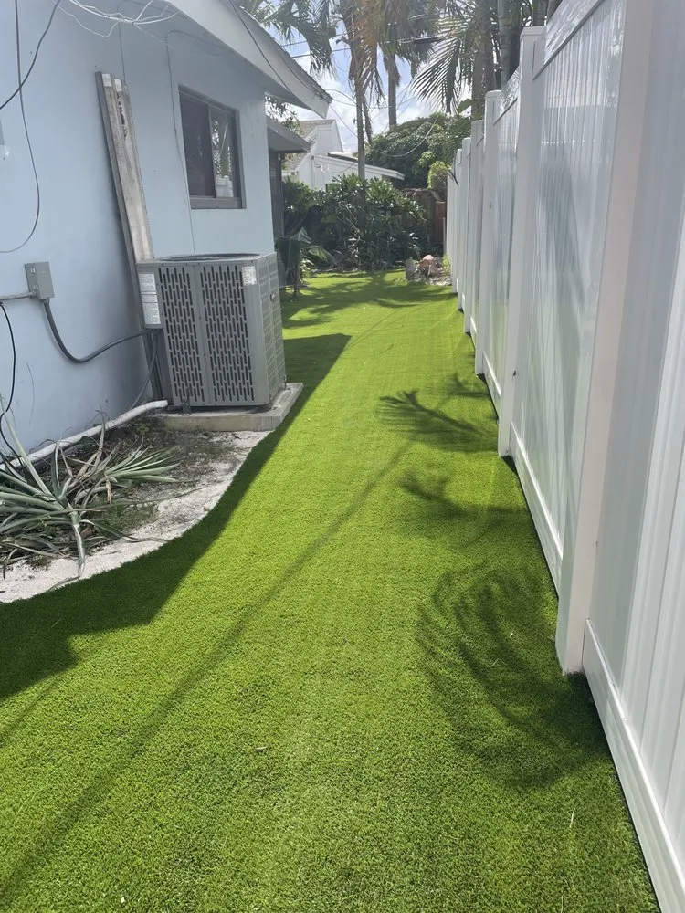 Reliable lawn mowing service in Plantation, FL - Redline Turf & Lighting