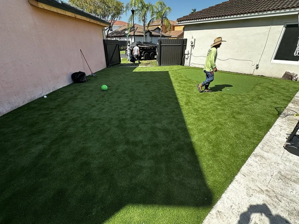 Trusted yard maintenance experts serving Plantation, FL - Redline Turf & Lighting