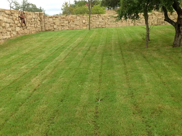 Local yard maintenance in San Antonio, TX - Redmill Landscapes