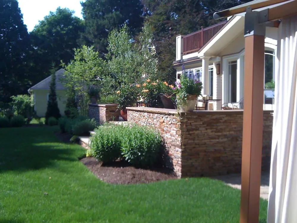 Reliable garden landscaping for outdoor upgrades in Lincoln, MA by Redmond Design Group