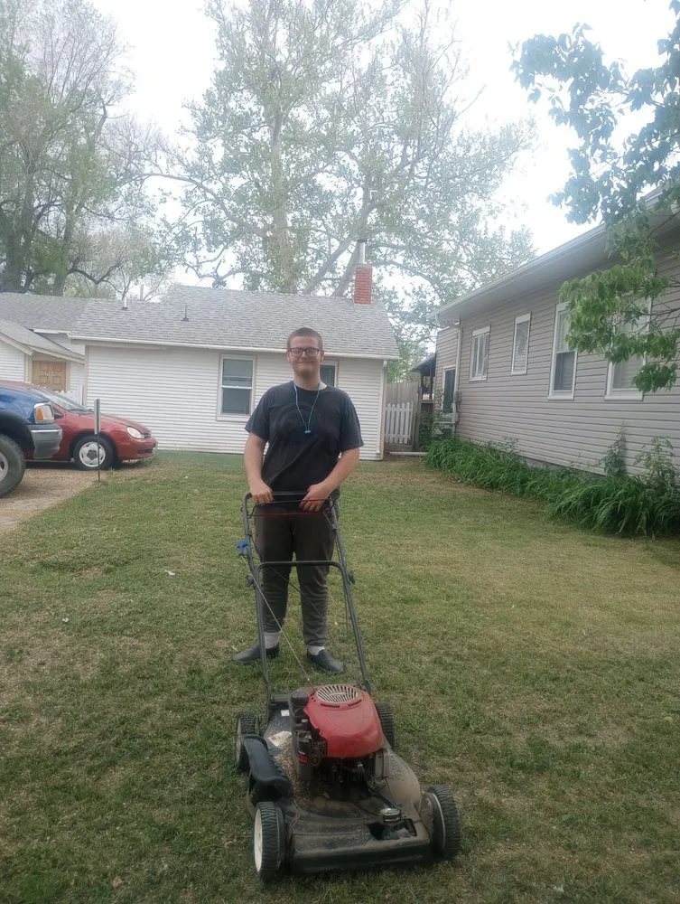 Professional landscaping services in Hastings, NE - redneck