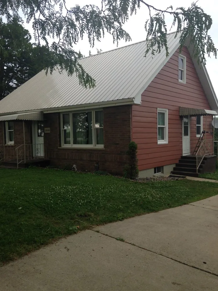 Professional landscaping services with custom design in Dyersville, IA by Redo To New Handyman Services