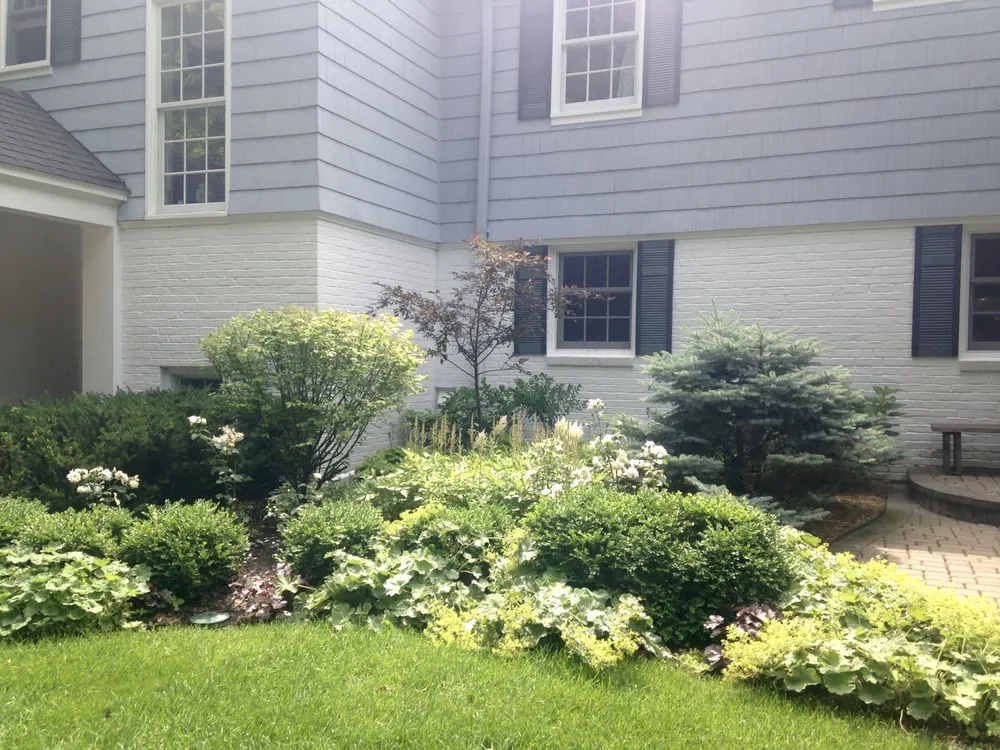 Affordable garden landscaping near you in Minneapolis, MN by Redpath Gardens