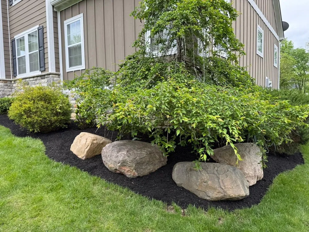 Trusted outdoor landscaping in Hilliard, OH - RedPines Landscaping