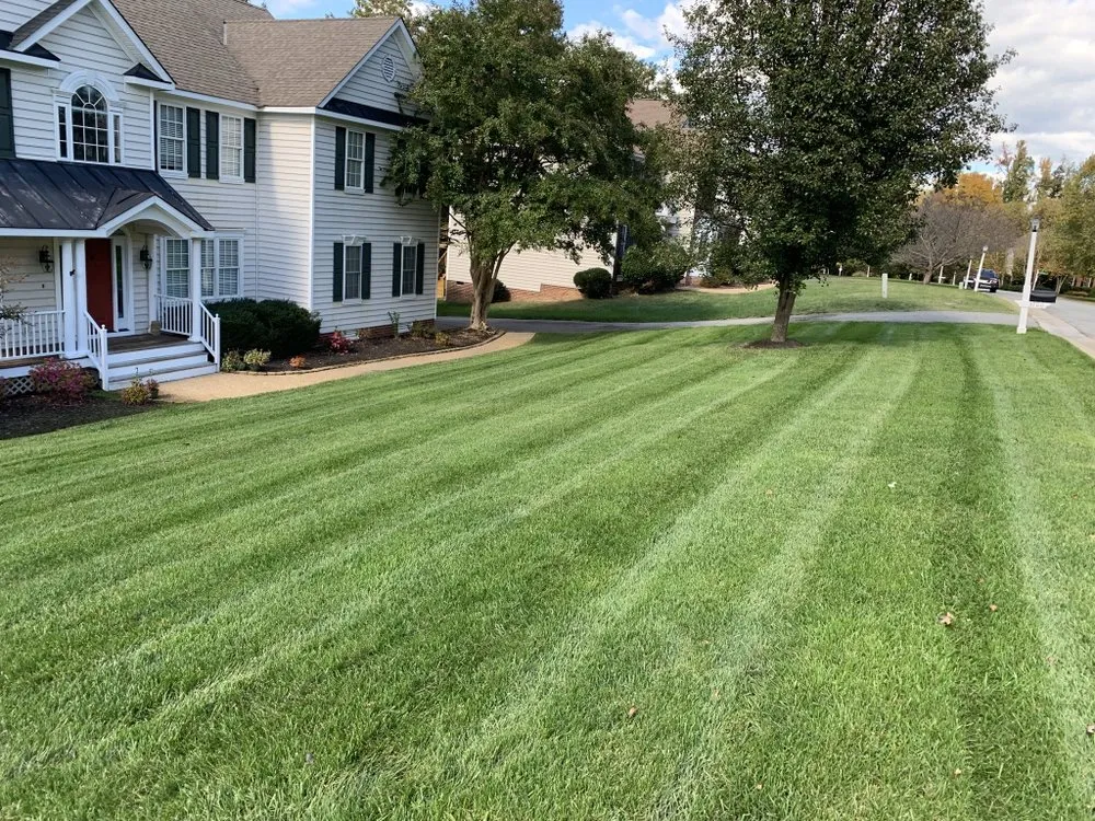 Custom residential landscaping in Rock Hill, SC - Red's Lawn & Landscape