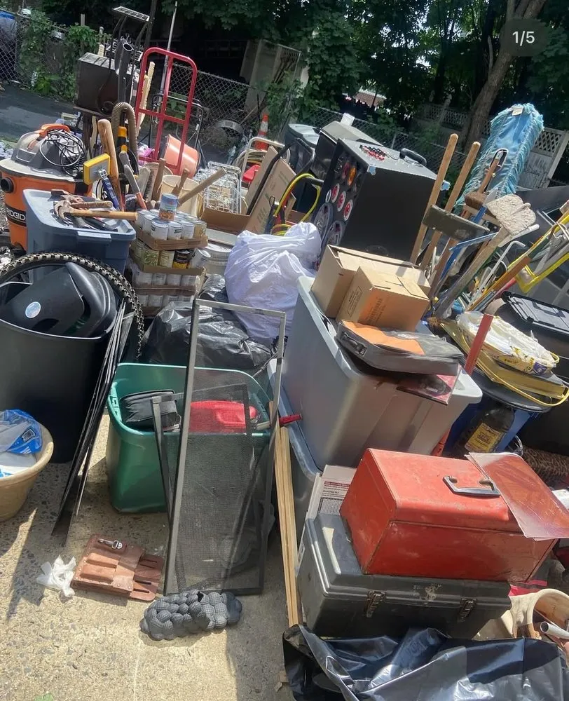 Local residential landscaping experts serving Philadelphia, PA - Reds Universal Pros