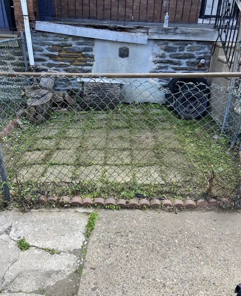 Professional garden landscaping experts serving Philadelphia, PA - Reds Universal Pros