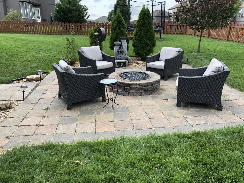 Professional landscape design in Lees summit, MO by Redstone Landscapes