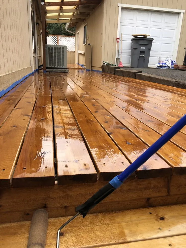 Custom landscape installation experts serving Medford, OR - Redwood Contracting