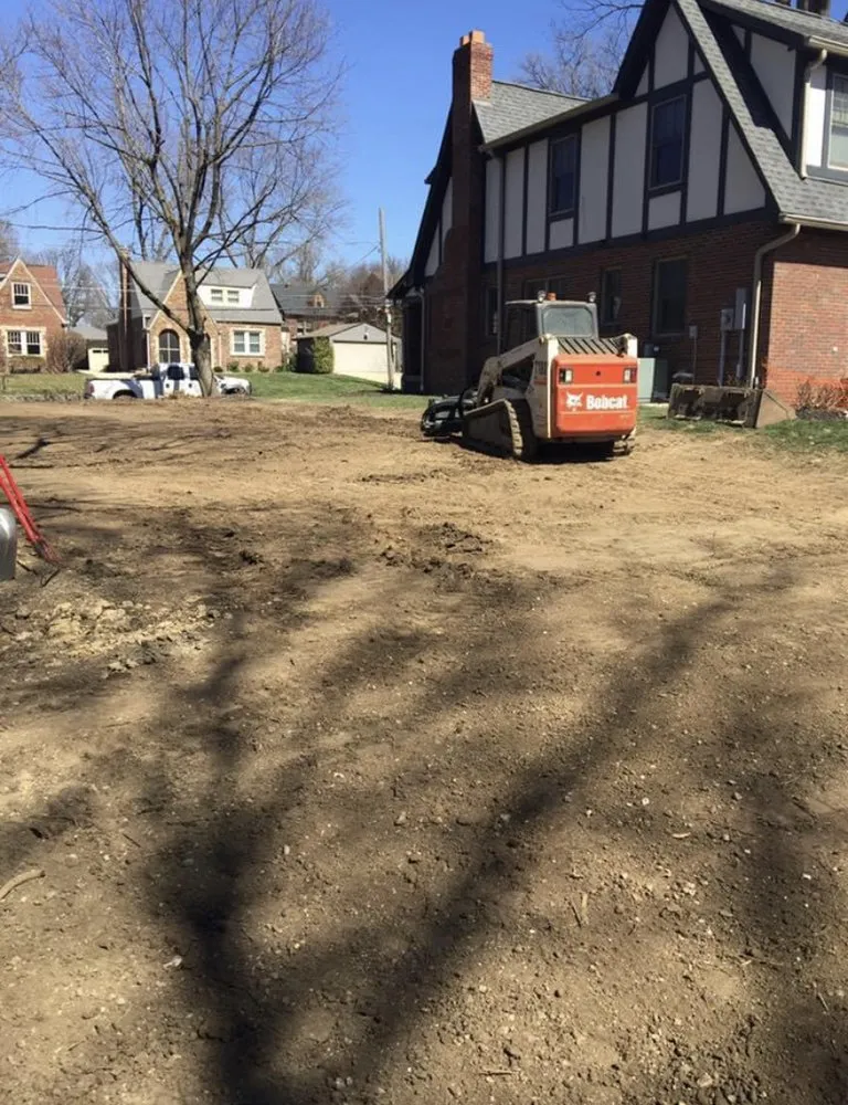 Affordable landscaping services in Thorntown, IN - Redwood Landscape