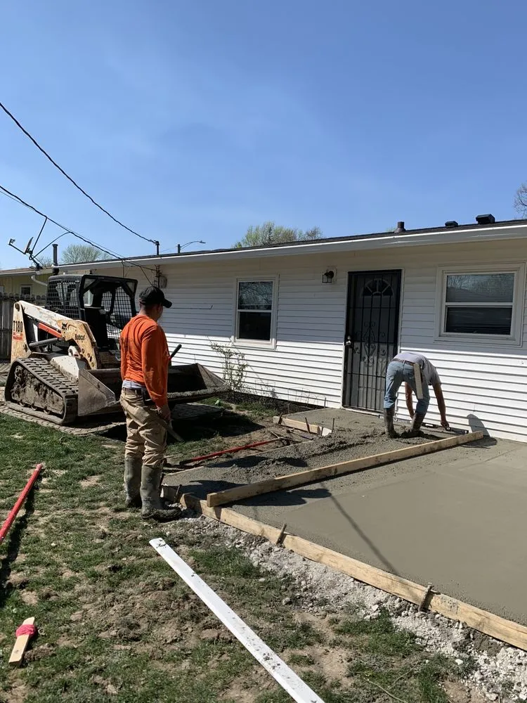 Local outdoor landscaping near you in Thorntown, IN by Redwood Landscape