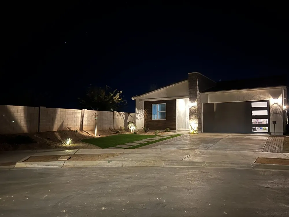 Local residential landscaping for homes across Mesa, AZ - Redwood Landscaping