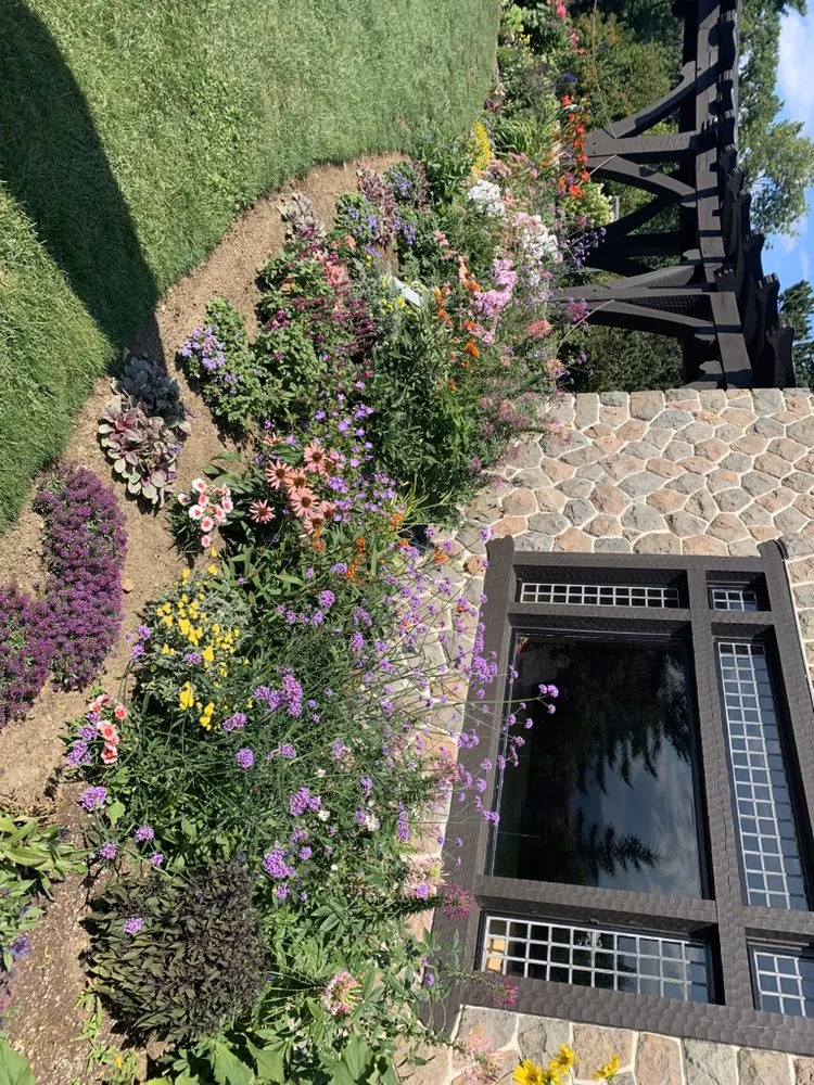 Trusted landscape design experts serving Swansea, MA - Redwood Nursery & Garden Center