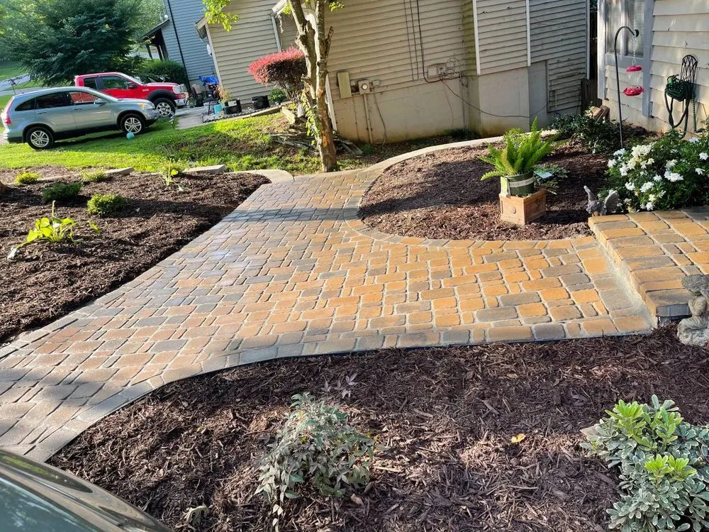 Expert garden landscaping in Auburn, GA - Redwood Outdoor Designs