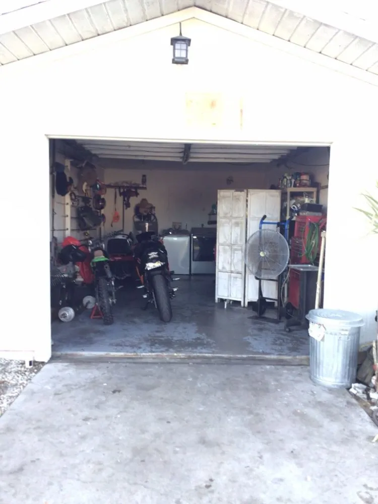 Custom lawn mowing service in Cape Coral, FL - Redz Repairs