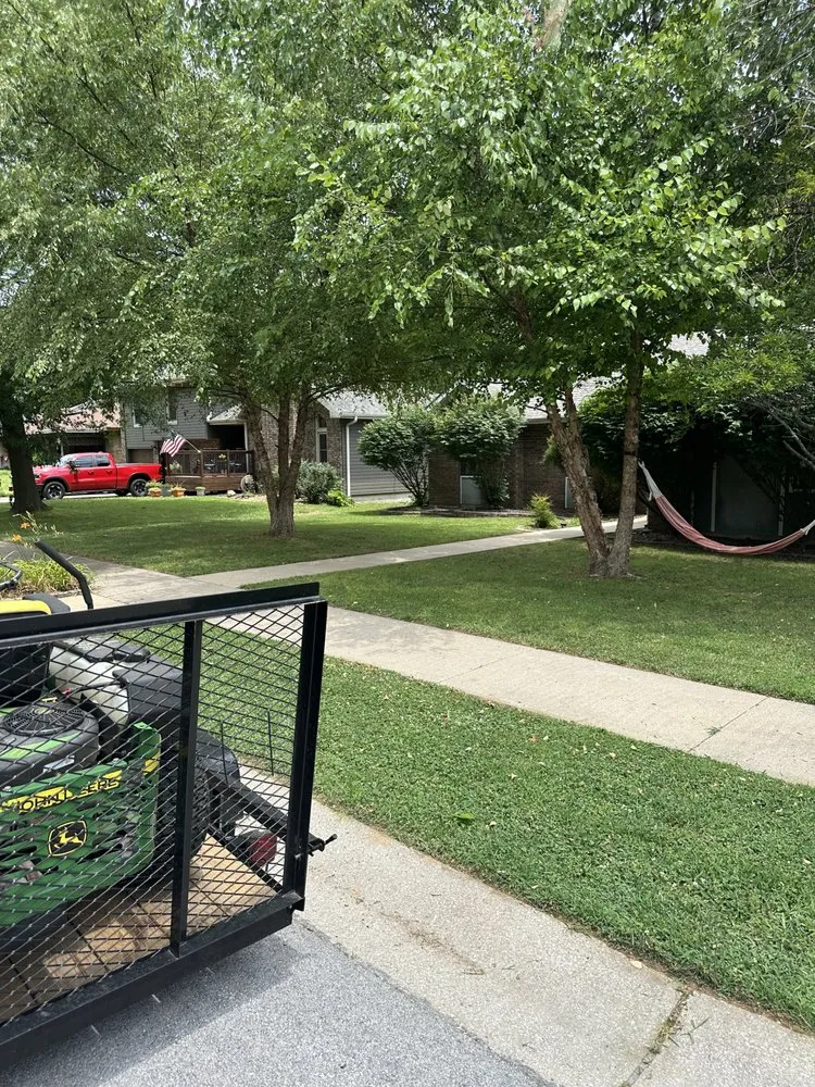 Professional landscaping services experts serving Ash Grove, MO - Reece’s lawn care