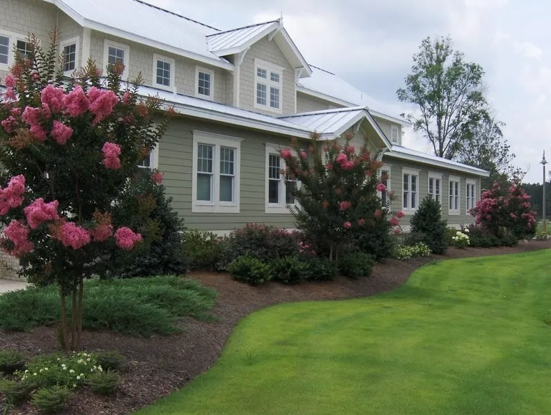 Expert garden landscaping experts serving New Bern, NC - Reed Landscape Irrigation